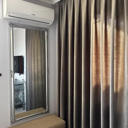 Golden Nest B25 Otel 5*