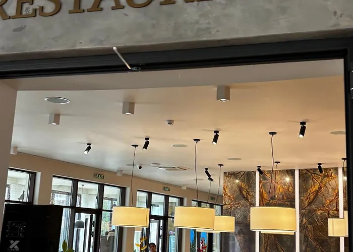 Golden Nest B25 Hotel