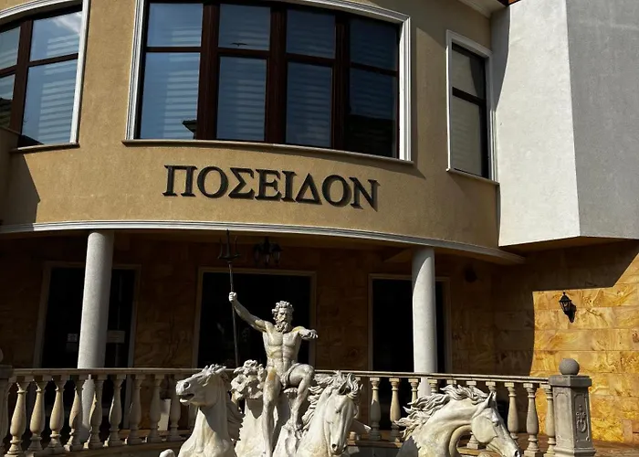 Golden Nest B25 Hotel 5*